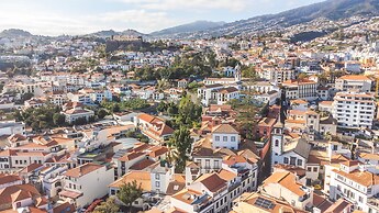 S o Pedro Central Flat by Atlantic Holiday