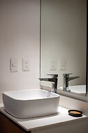 Best Private Pool 1 Full BR 2sofabeds Amenities