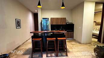 2 BR With Private Pool Spacious Green Areas by Waves Management