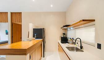Spacious 3 Br w Private Pool Exclusive Gym
