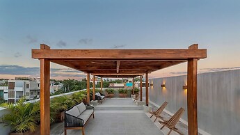Studio With Great Rooftop Pool