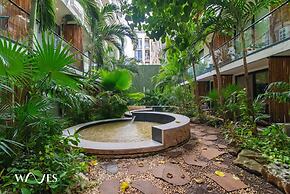 Luminous 1 Br Steps Away From the Beach