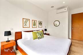 Luminous 1 Br Steps Away From the Beach