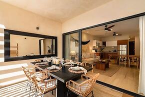 Premium Apartment W Private Pool Garden