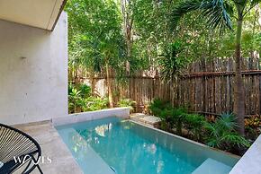 2 Br PH w Private Pool in Luxury Gated Community