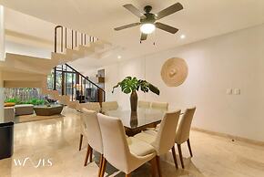 2 Br PH w Private Pool in Luxury Gated Community