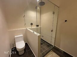 2BR w Private Pool Near the Beach Spacious Stay