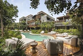 2BR w Private Pool Near the Beach Spacious Stay