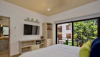 4 Br Private Rooftop Pool Spacious Exclusive