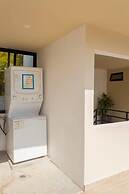 4 Br Private Rooftop Pool Spacious Exclusive