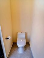 Great Located Studio PH With Private Pool by Waves Management