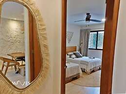 2 BR Amazing Pool Top Amenities Wifi 2FL Gym