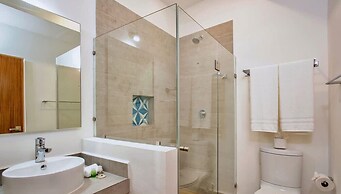3Br Exclusive TH w Spacious Roof Private Pool