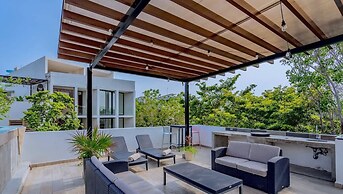 Private Room Roof Garden w Nice Pool BBQ