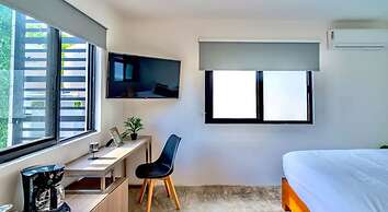 Private Room Roof Garden w Nice Pool BBQ