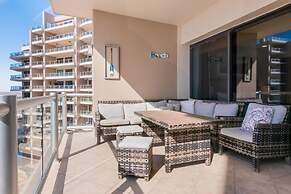 Beachfront Golf Heated Pools Balcony