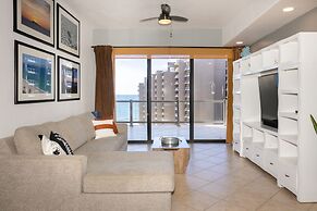 Beachfront Golf Heated Pools Balcony