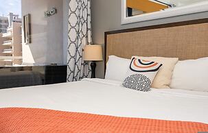 Beachfront Golf Heated Pools Balcony