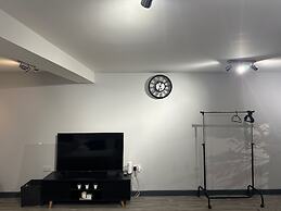 Cozy Studio In The City Centre by Luxesuites
