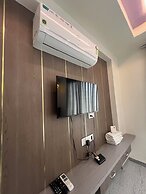 Daksh The Valley Resort - Saputara