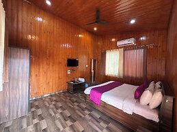 Daksh The Valley Resort - Saputara
