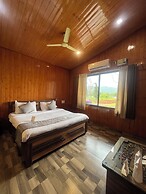 Daksh The Valley Resort - Saputara