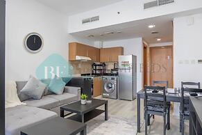 Bloomfields STU Lago Vista Sea View