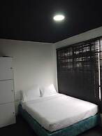 HOTEL CAPITAL