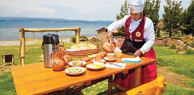 LUQUINA LODGE