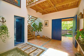 Beach Villa in El Portillo Sleeps 12