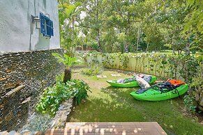 Beach Villa in El Portillo Sleeps 12