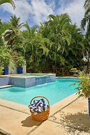 Beach Villa in El Portillo Sleeps 12