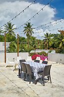 Beach Villa in El Portillo Sleeps 12