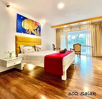 Beach Paradise Miramar Goa