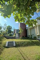 Lake Villas Premium Kandy