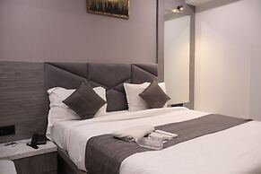 Hotel Dhara