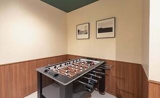 Weave Suites - Hillside