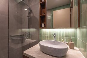 Weave Suites - Hillside
