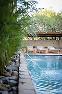 Khiwane Boutique Hotel