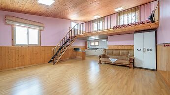 Gapyeong Sanneomeo Private Pension