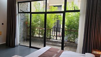 Grotta Resort