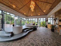 Grotta Resort