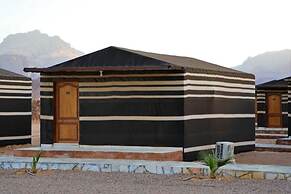 Rum Pillars Camp