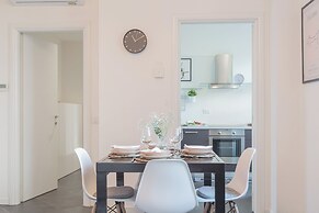 Chiara's Apartment by Rent all Como