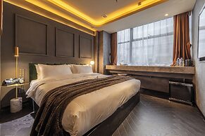 A forest s hotel