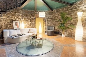 Ice Queen Chamber by Rent all Como