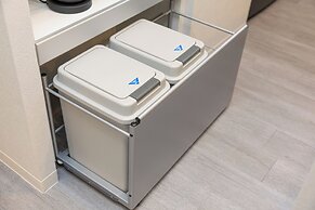 CREST TENMA - Self Check-In Only
