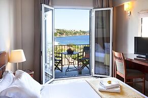 Nimfi Hotel