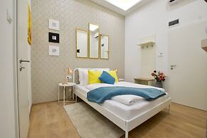 St King 11. Studio Apartments