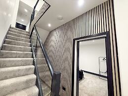 Santi House